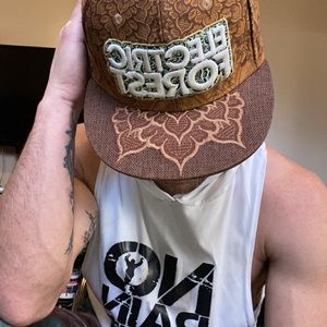 Meet your Posher, Damian